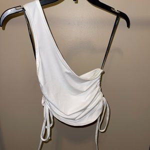 One shoulder scrunch side tank (never worn/tag on it)